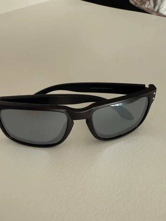 Oakley Holbrook Prizm Polarized Silver Reflective Lenses 9102 - Picture 8 of 8